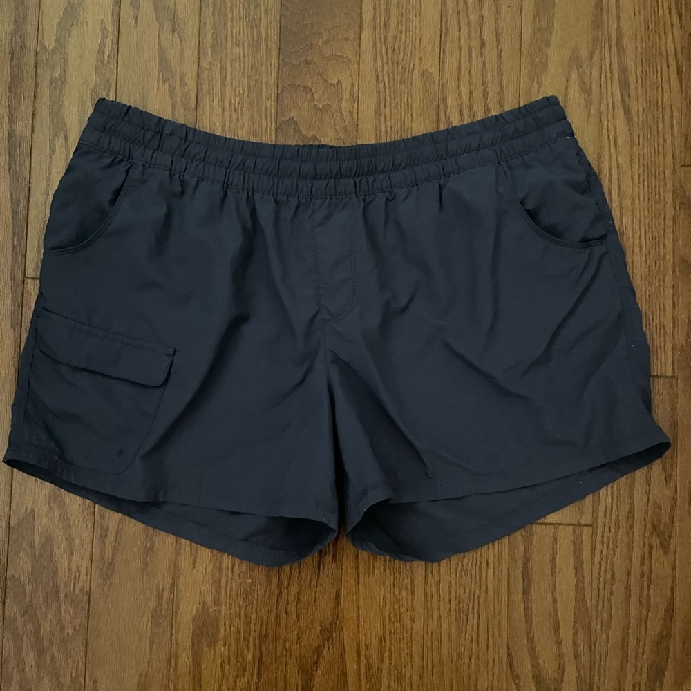Columbia XL shorts with pockets